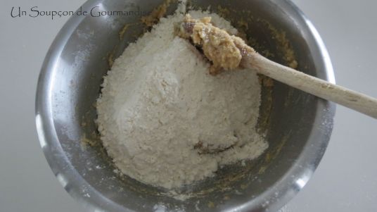 petits-gateaux-de-noel-aux-amandes-8