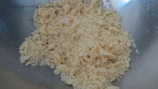 Crumble aux pommes 3