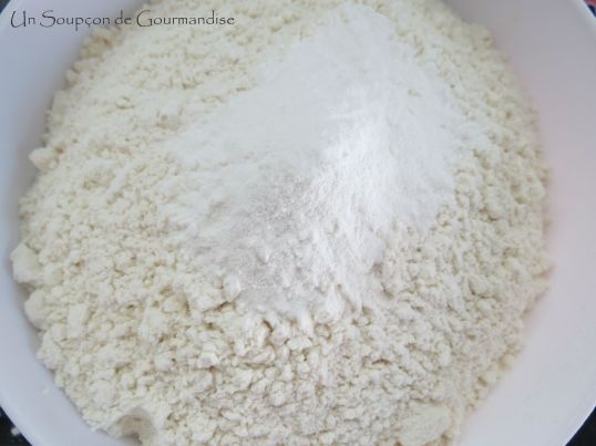 Gâteau abricot-romarin 14